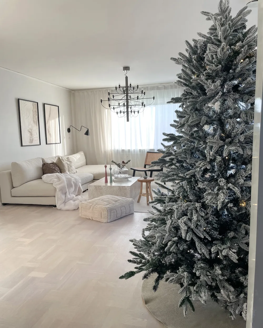 Árbol de Navidad Artificial Nevado BASSIE 180 cm Blanco Nevado - Vista 6