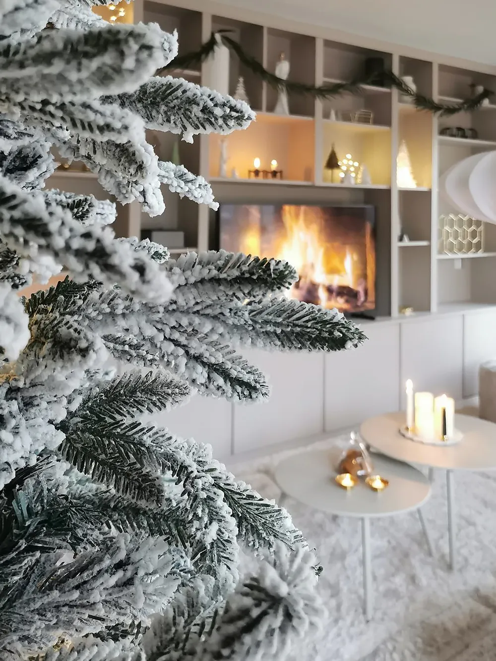 Árbol de Navidad Artificial Nevado BASSIE 210 cm Blanco Nevado - Vista 6