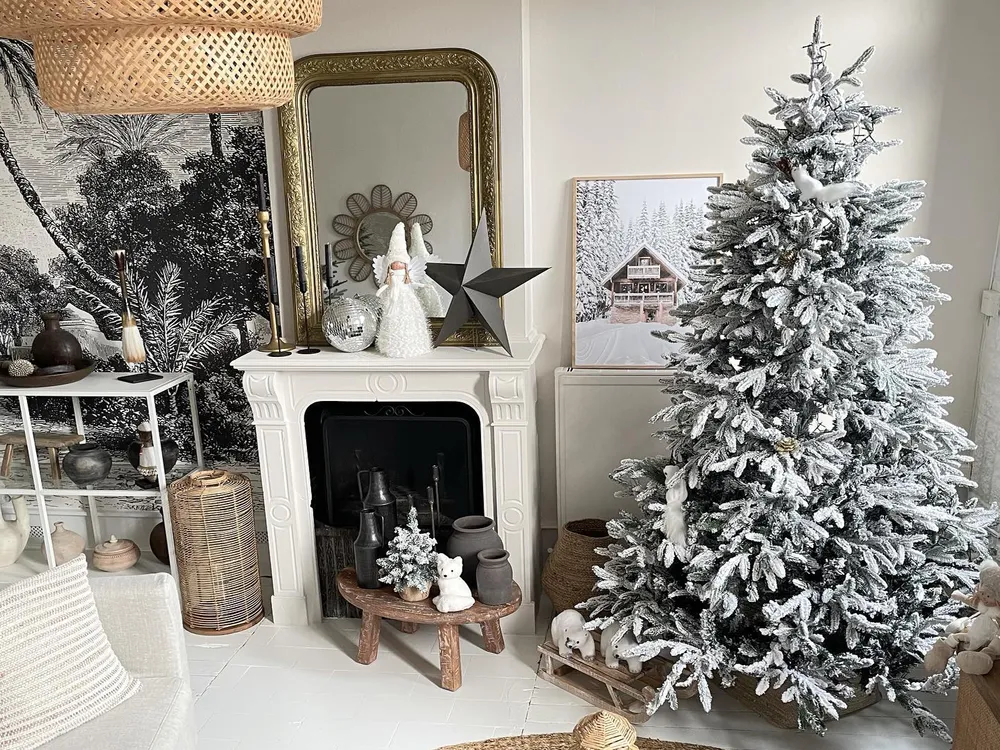 Árbol de Navidad Artificial Nevado BASSIE 210 cm Blanco Nevado - Vista 9