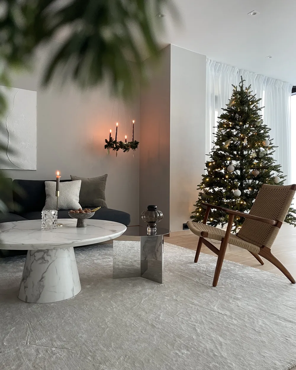 Árbol de Navidad Artificial con Luces LED FIDDLE 210 cm Verde Abeto - Vista 3