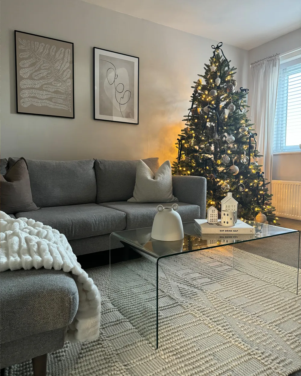 Árbol de Navidad Artificial con Luces LED FIDDLE 210 cm Verde Abeto - Vista 7