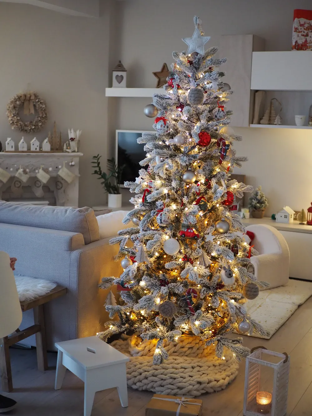 Árbol de Navidad Artificial Nevado con Luces LED TATLOW 180 cm Verde Abeto - Vista 6