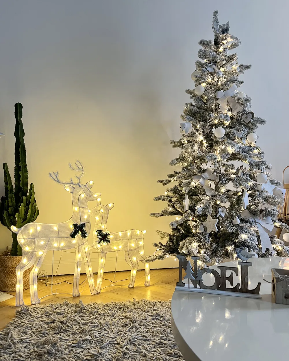 Árbol de Navidad Artificial Nevado con Luces LED TATLOW 180 cm Verde Abeto - Vista 8